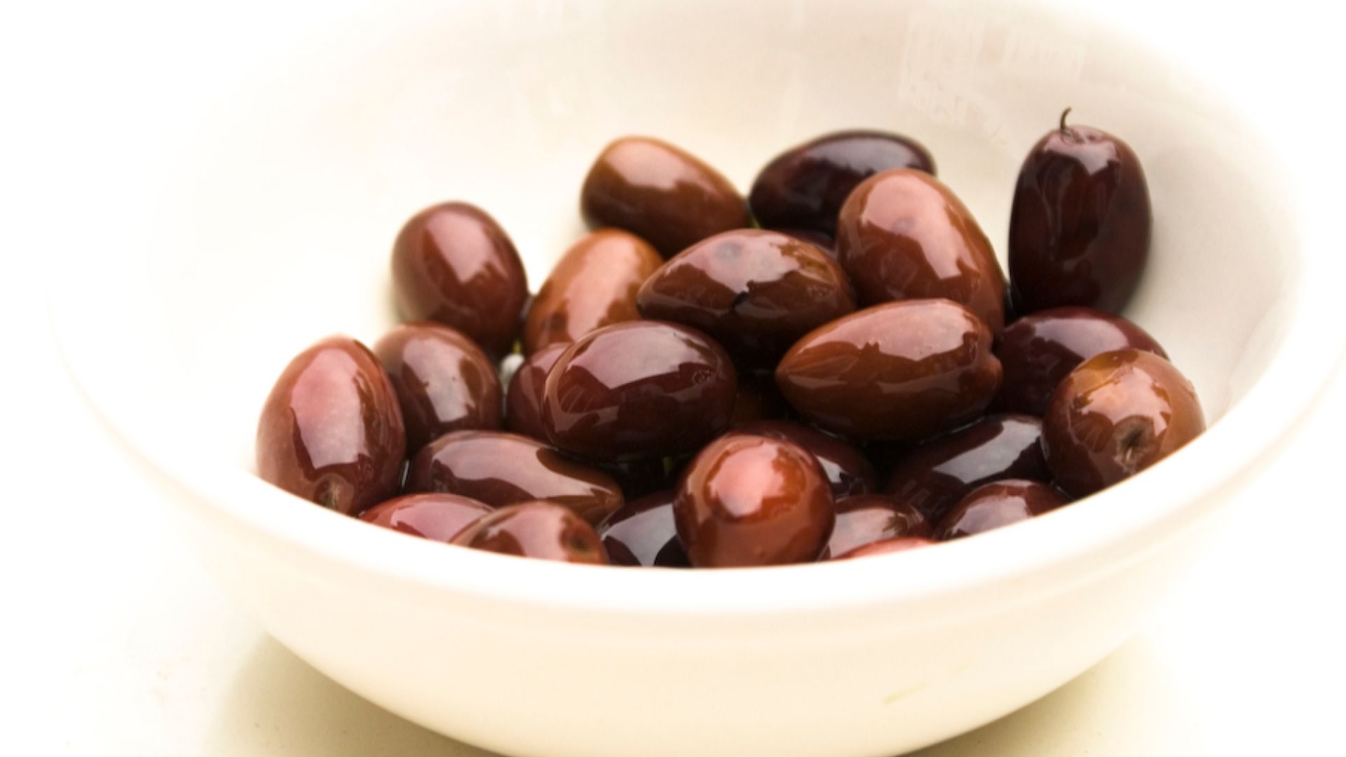 A bowl of kalamata olives.