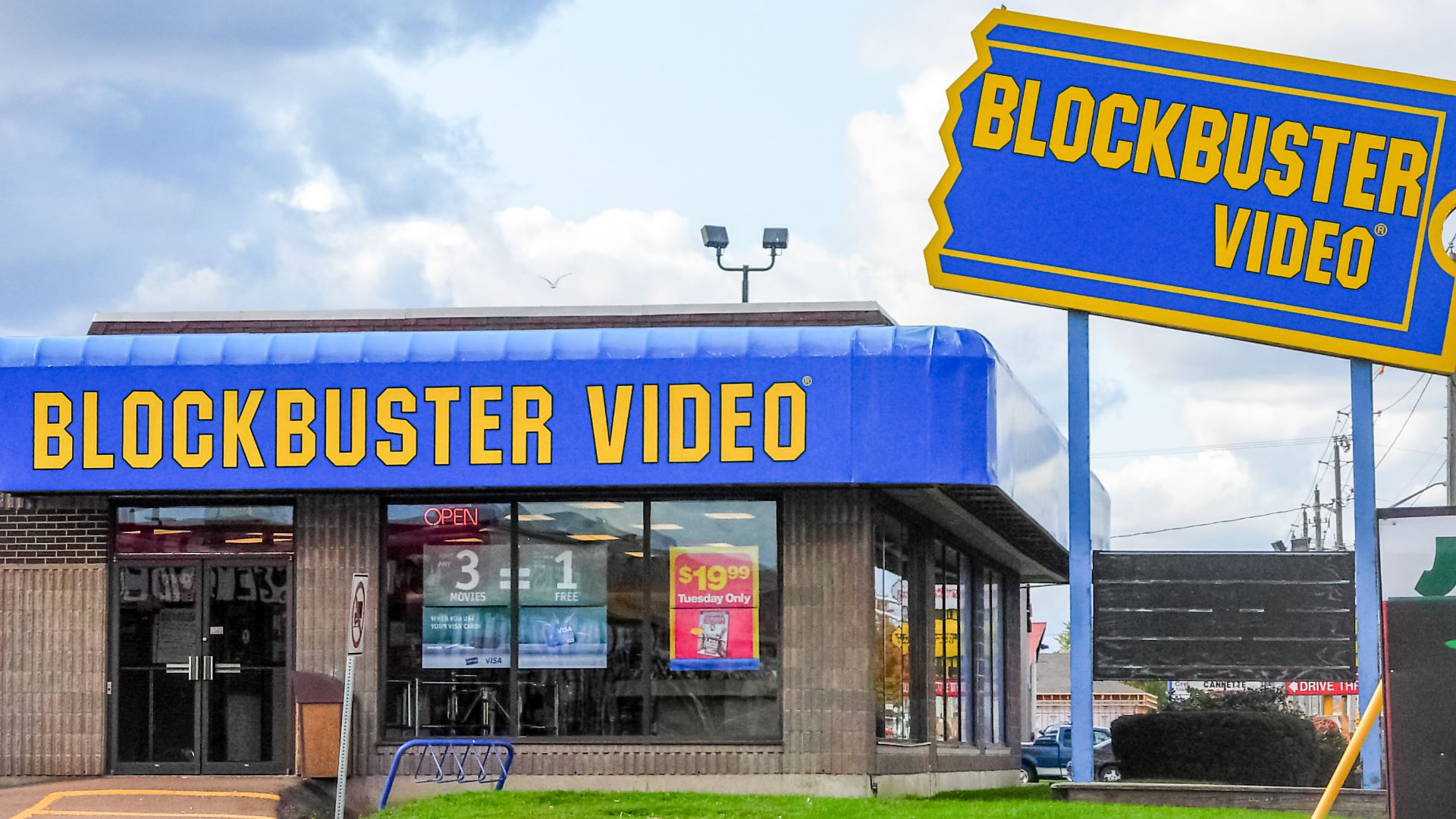 A Blockbuster location in Moncton