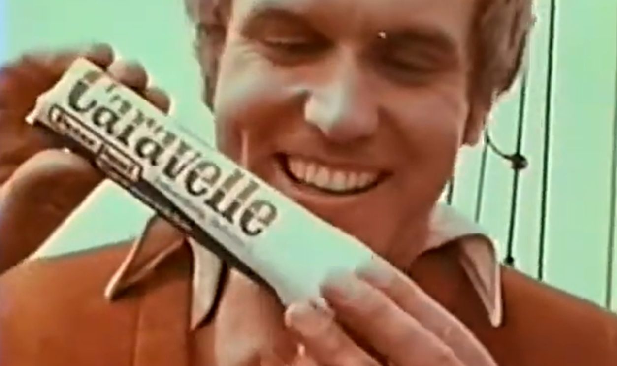 Screenshot from Caravelle Candy Bar 'Don't Even Look' (1974)