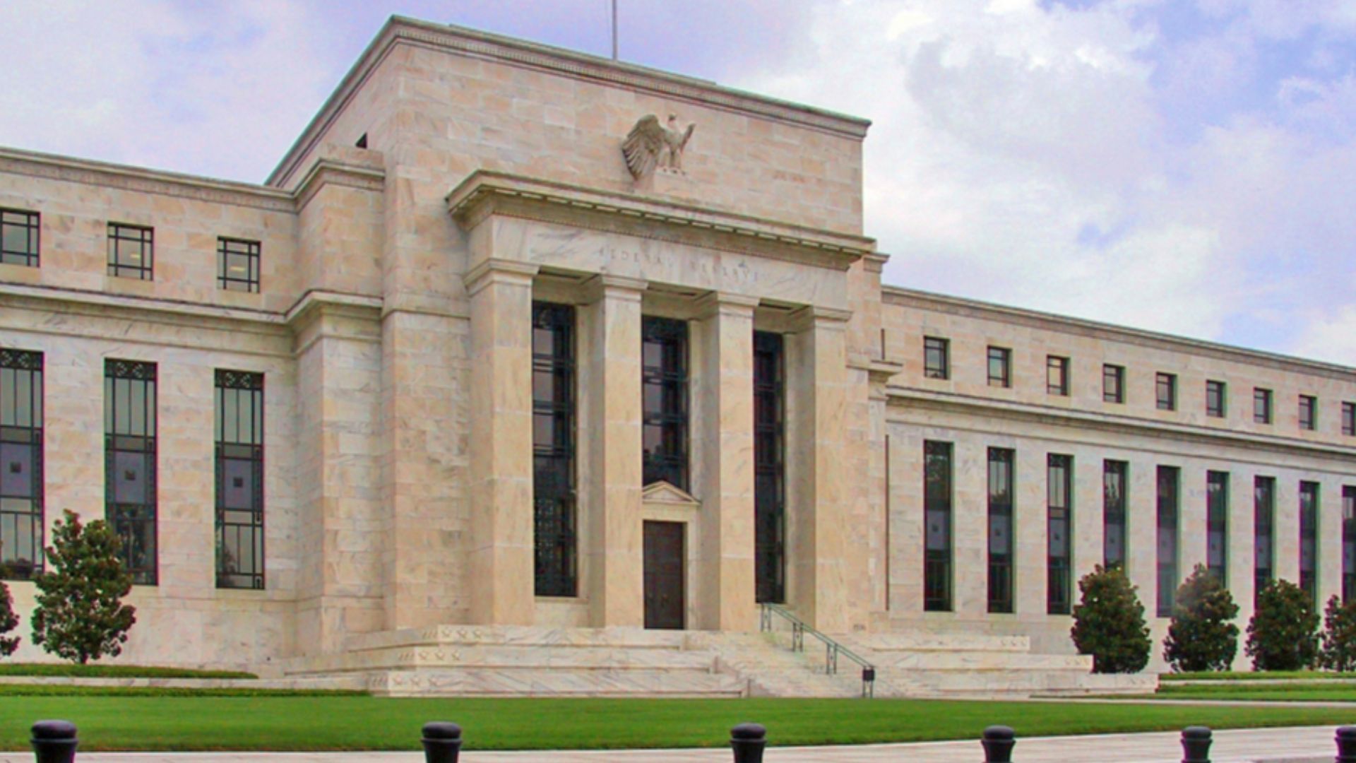 File:Federal Reserve.jpg