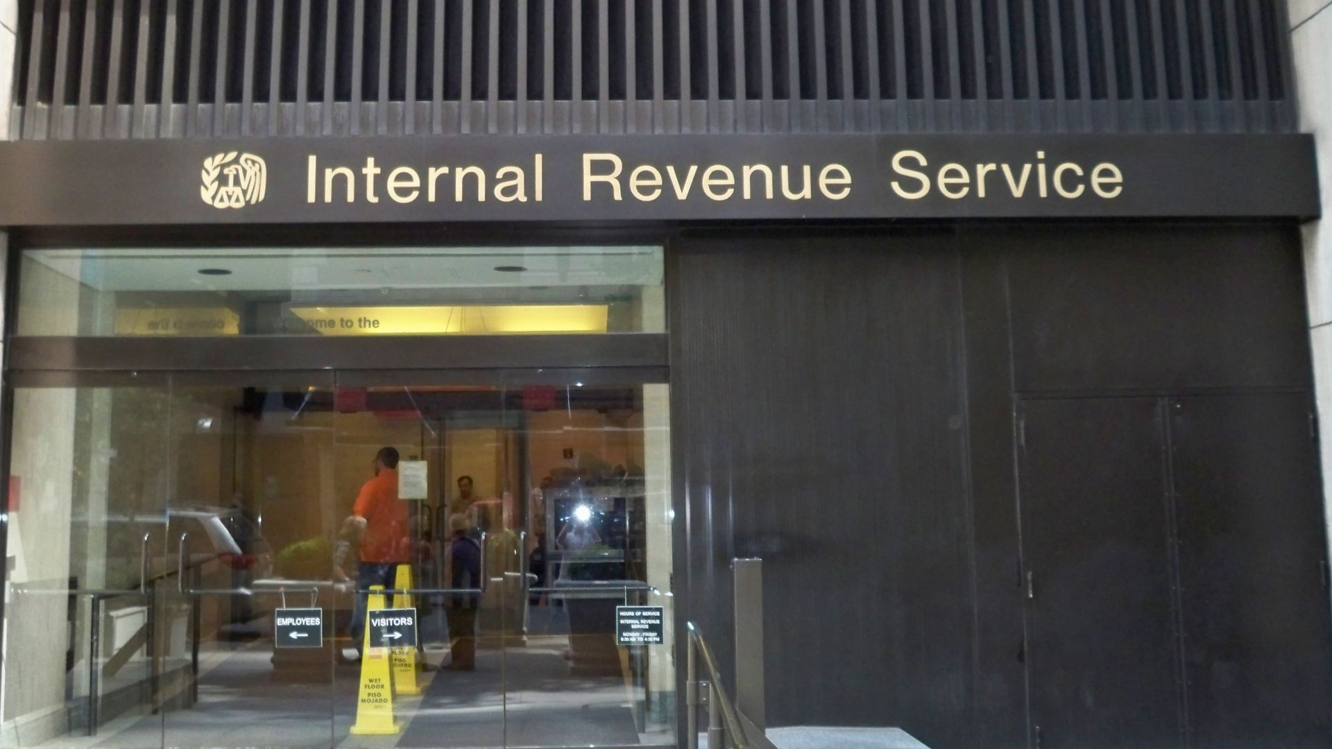 File:NYC IRS office by Matthew Bisanz.JPG