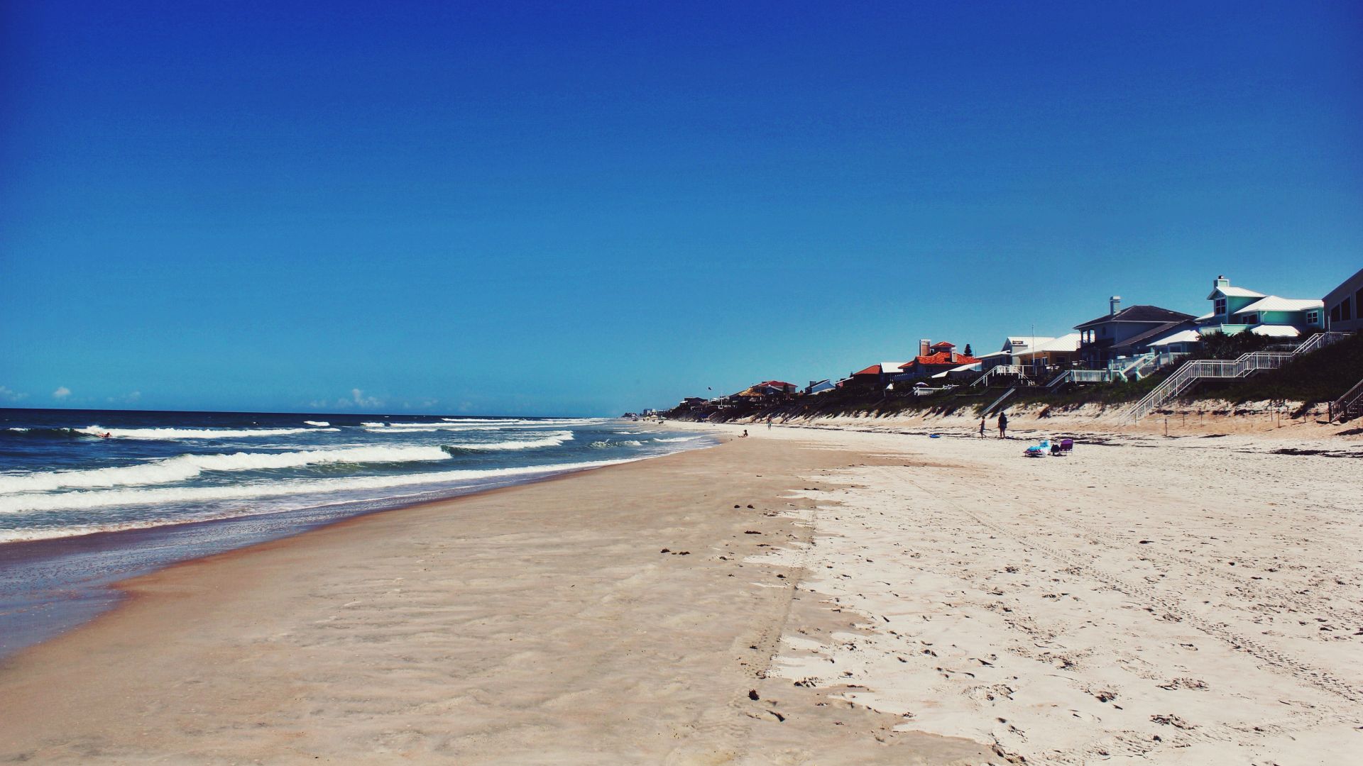 File:Beach Photo of New Smyrna Beach.jpg