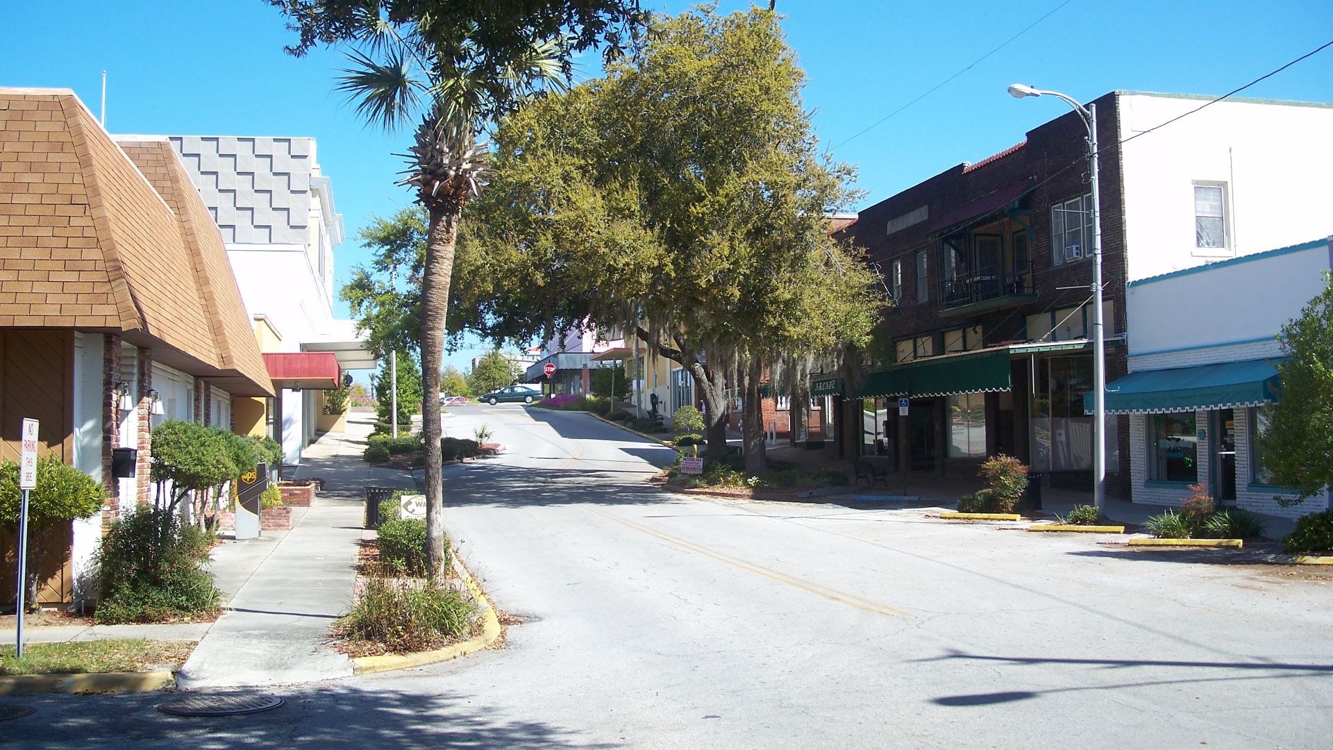 File:Haines City Hist Dist street04.jpg