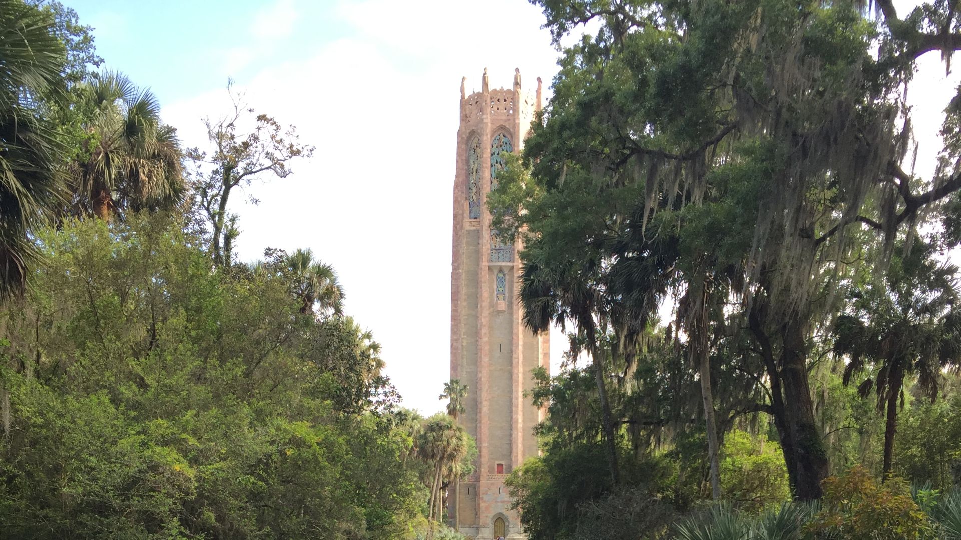 File:Bok Tower Gardens pond.jpg