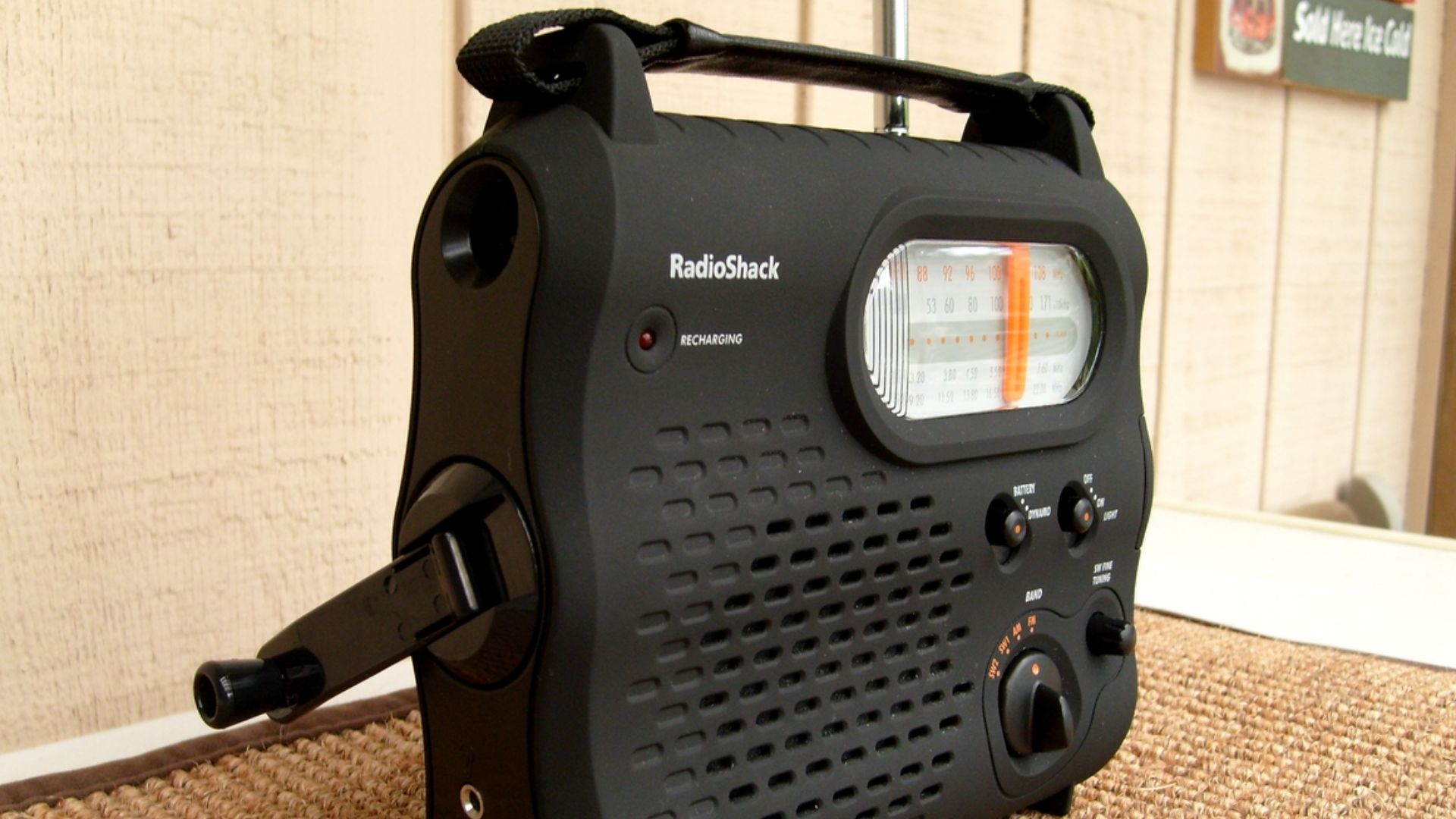 Hand crank for charging the battery pack. Also charges cell phones.