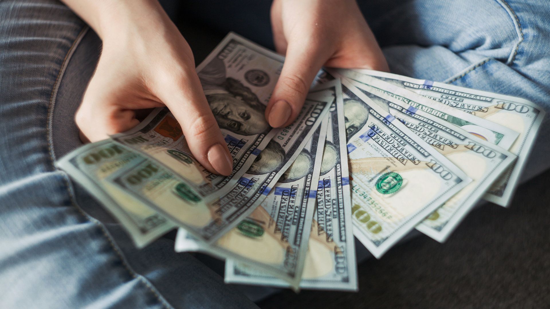 fan of 100 U.S. dollar banknotes