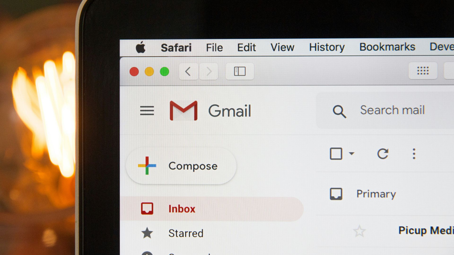 black laptop computer