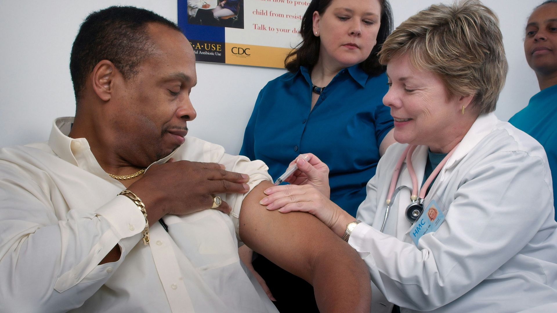 man wearing white dress shirt