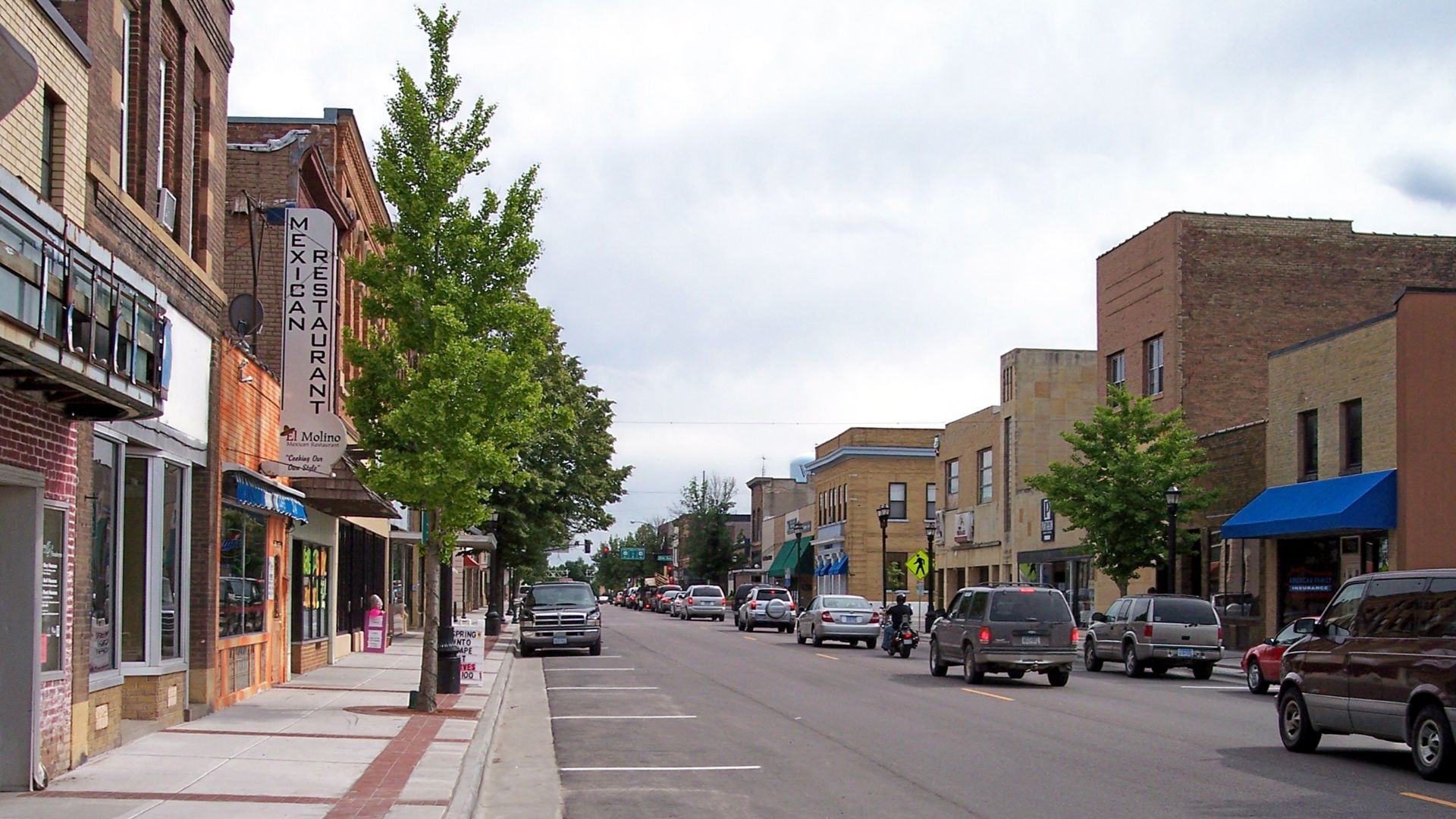 State Street (w:Minnesota State Highway 13) in downtown w:Waseca, Minnesota