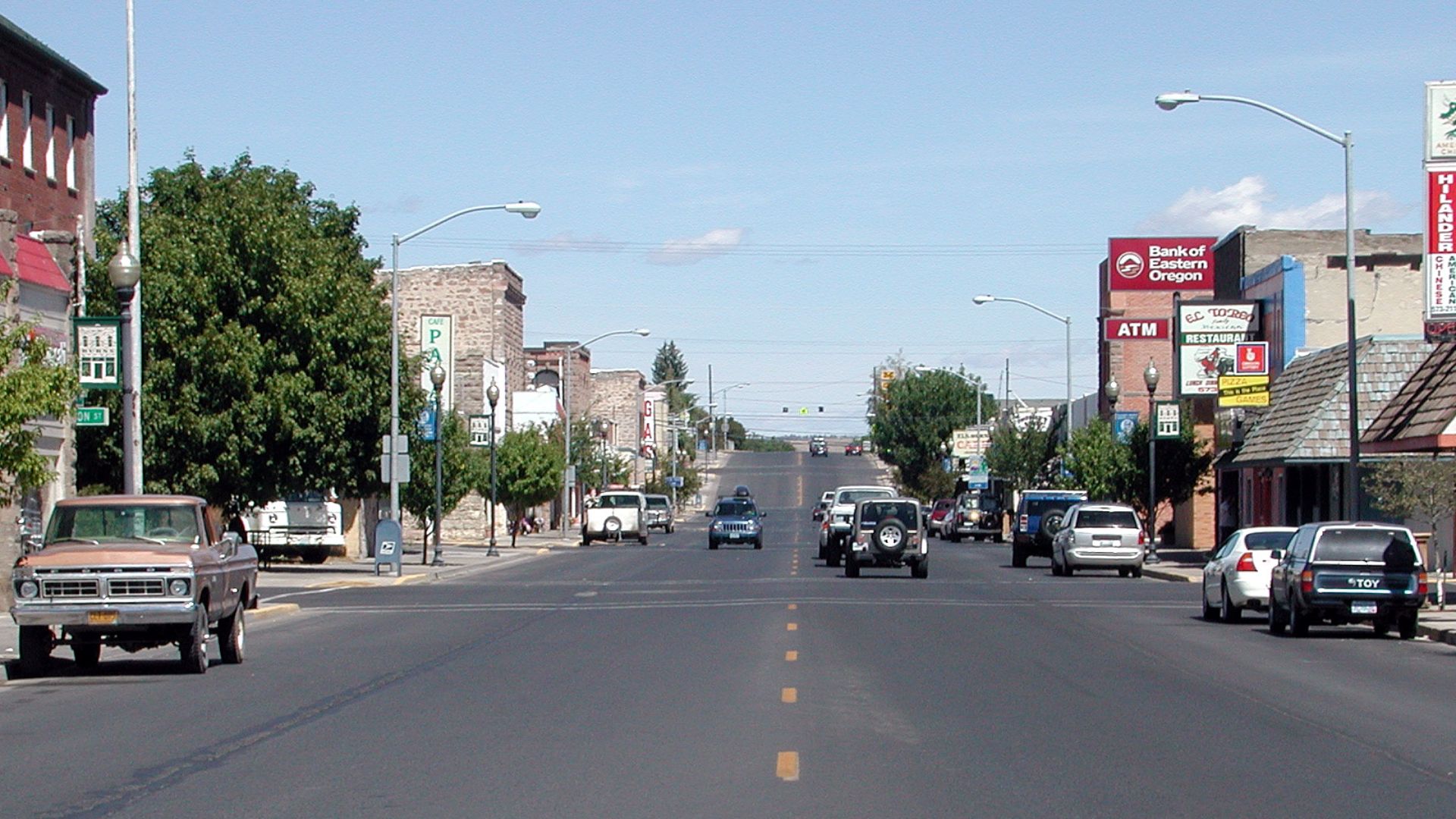 Looking north on North Broadway Avenue, the main street of downtown Burns, Oregon
