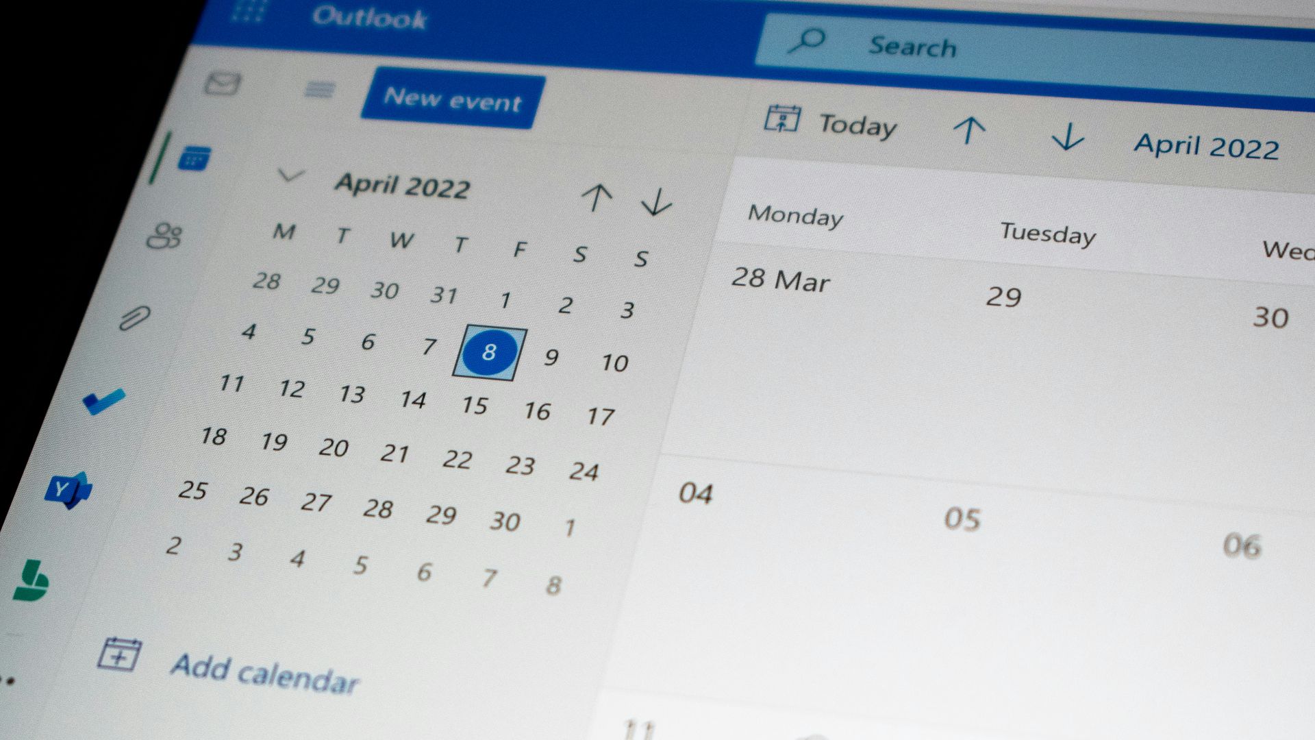 a computer screen with a calendar on it