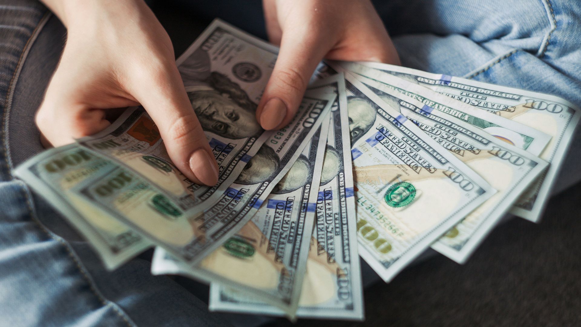 fan of 100 U.S. dollar banknotes