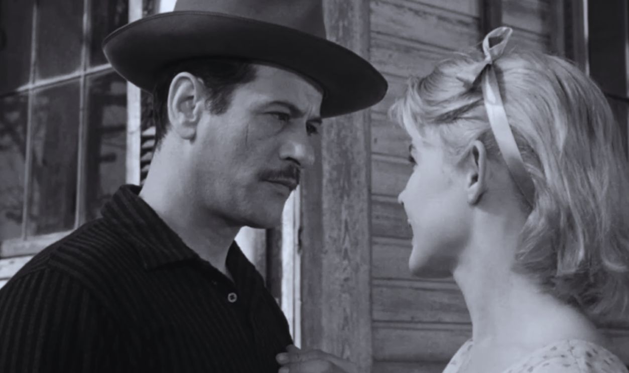 Screenshot from Baby Doll (1956) 