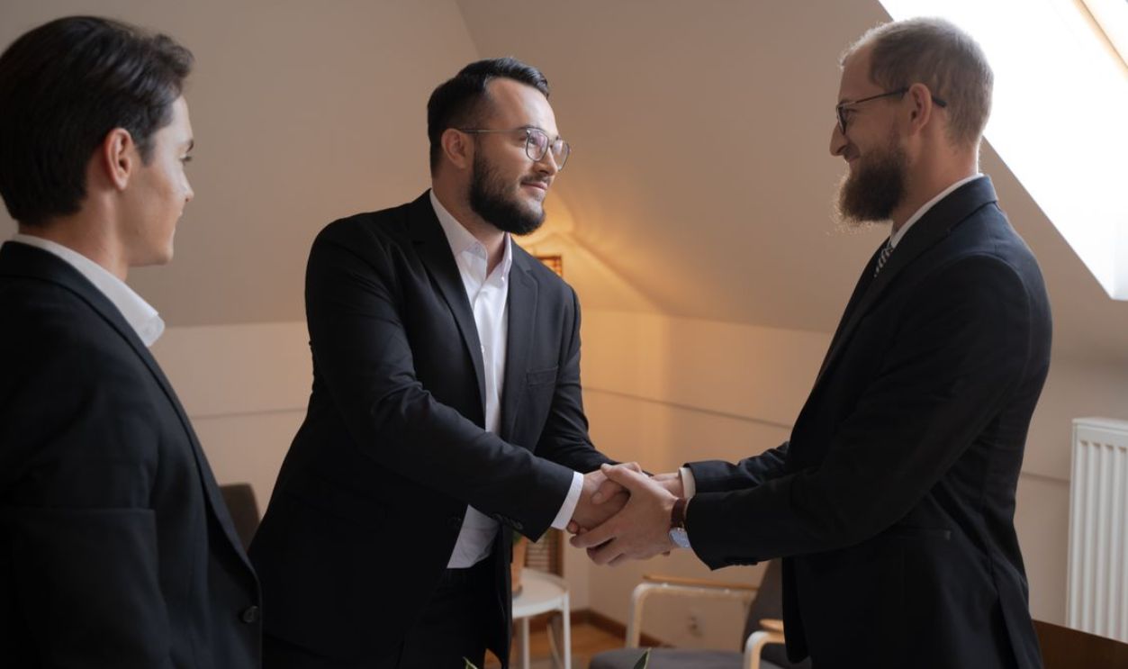 talking with advisor 