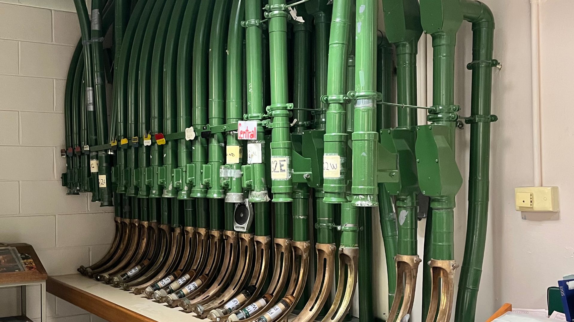National Library of Australia's pneumatic tube system