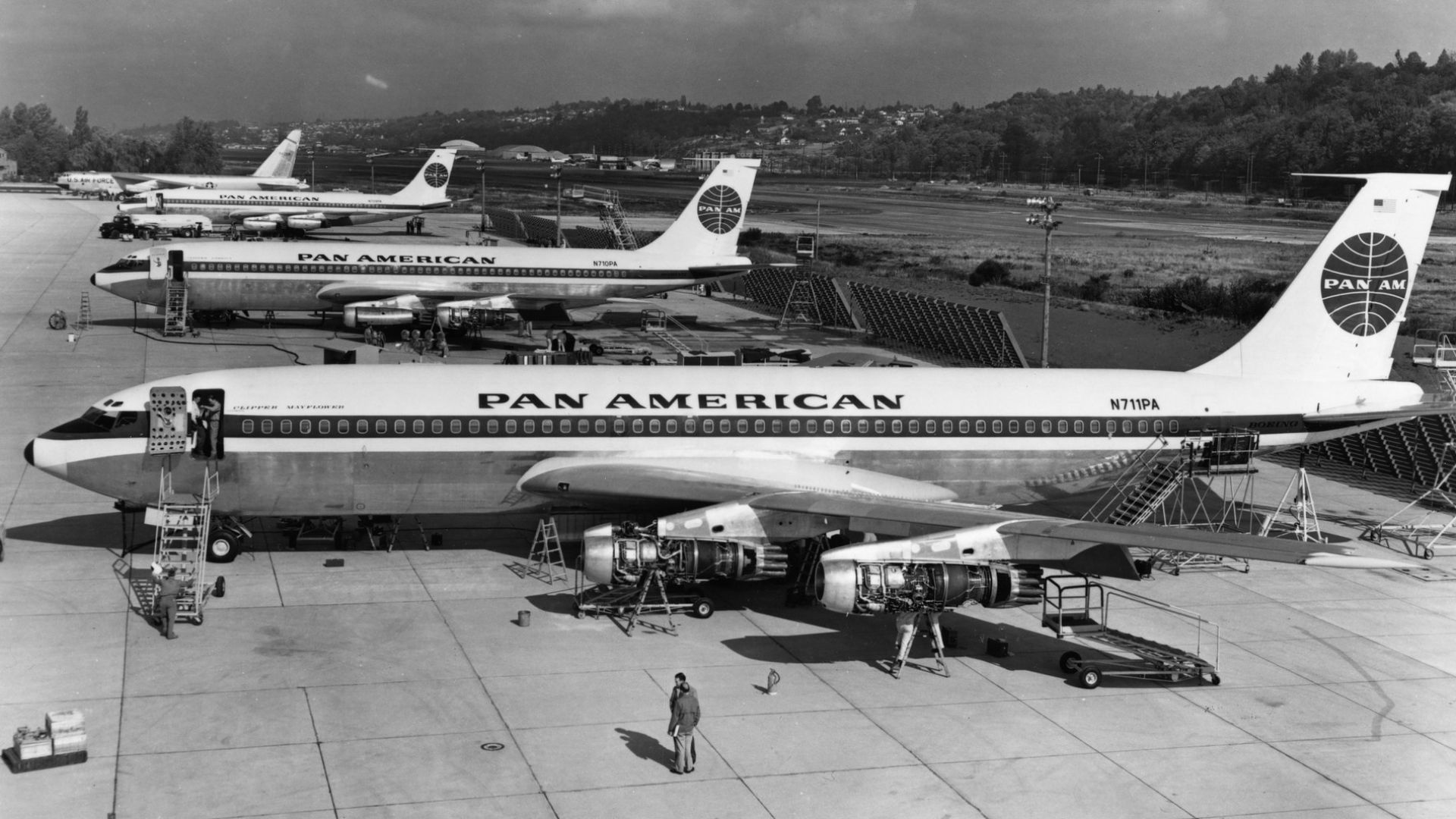 File:Three Pan Am Boeing 707 awaiting delivery.jpg