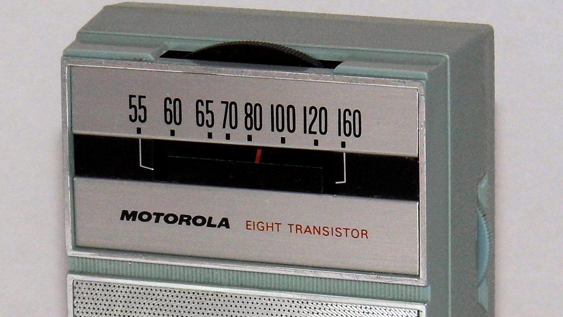 Vintage Motorola 8-Transistor Radio, Model XP-2CL, Circa 1965