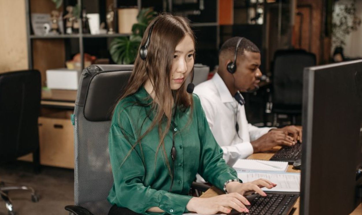 woman working at the office 