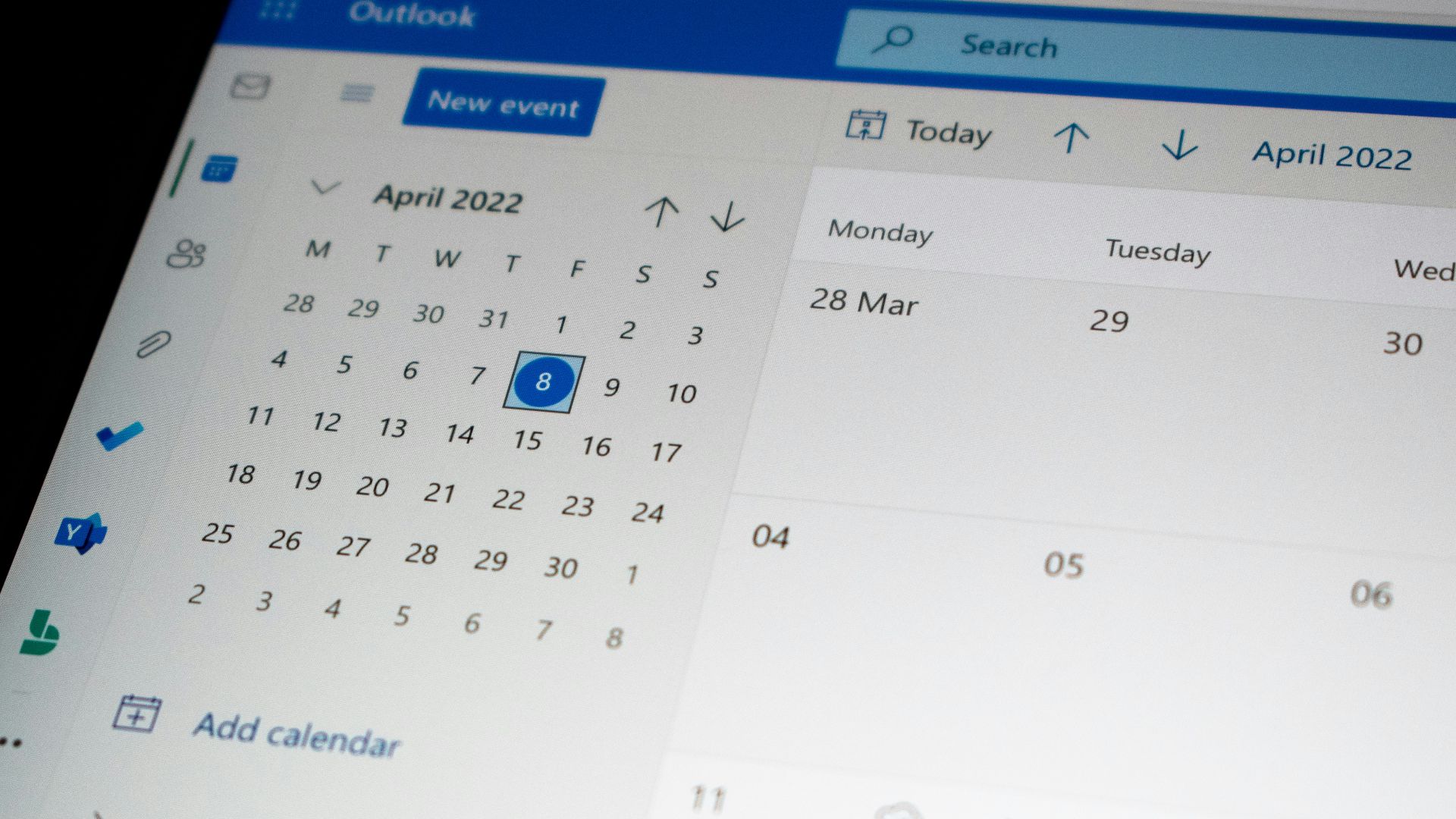 a computer screen with a calendar on it