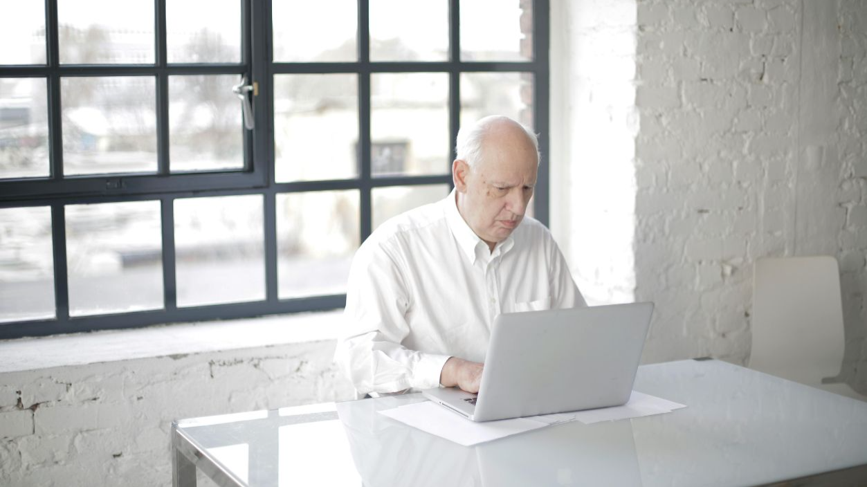 The Retirement Age Is Shifting—And He Fits The Pattern