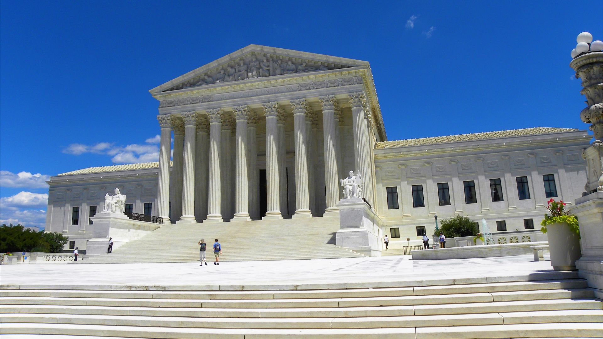 Supreme Court Building Washington DC, Front of the building.