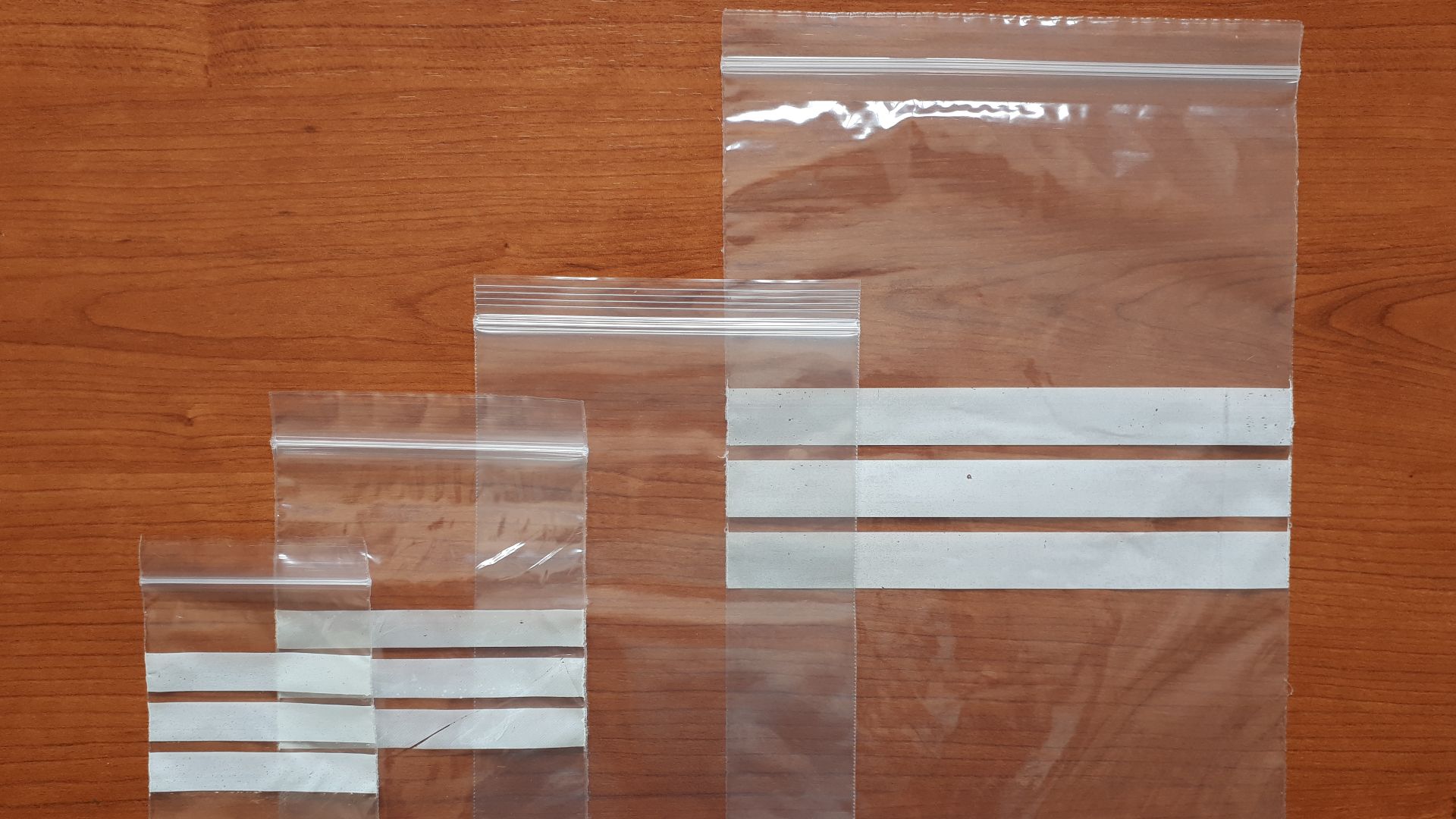 Dimensions: 60x80 mm, 80x120 mm, 100X150 mm, 150x220 mm