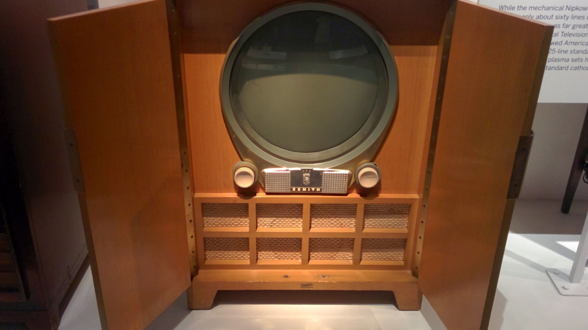 A Zenith H-24-37-E television set, from around 1950.