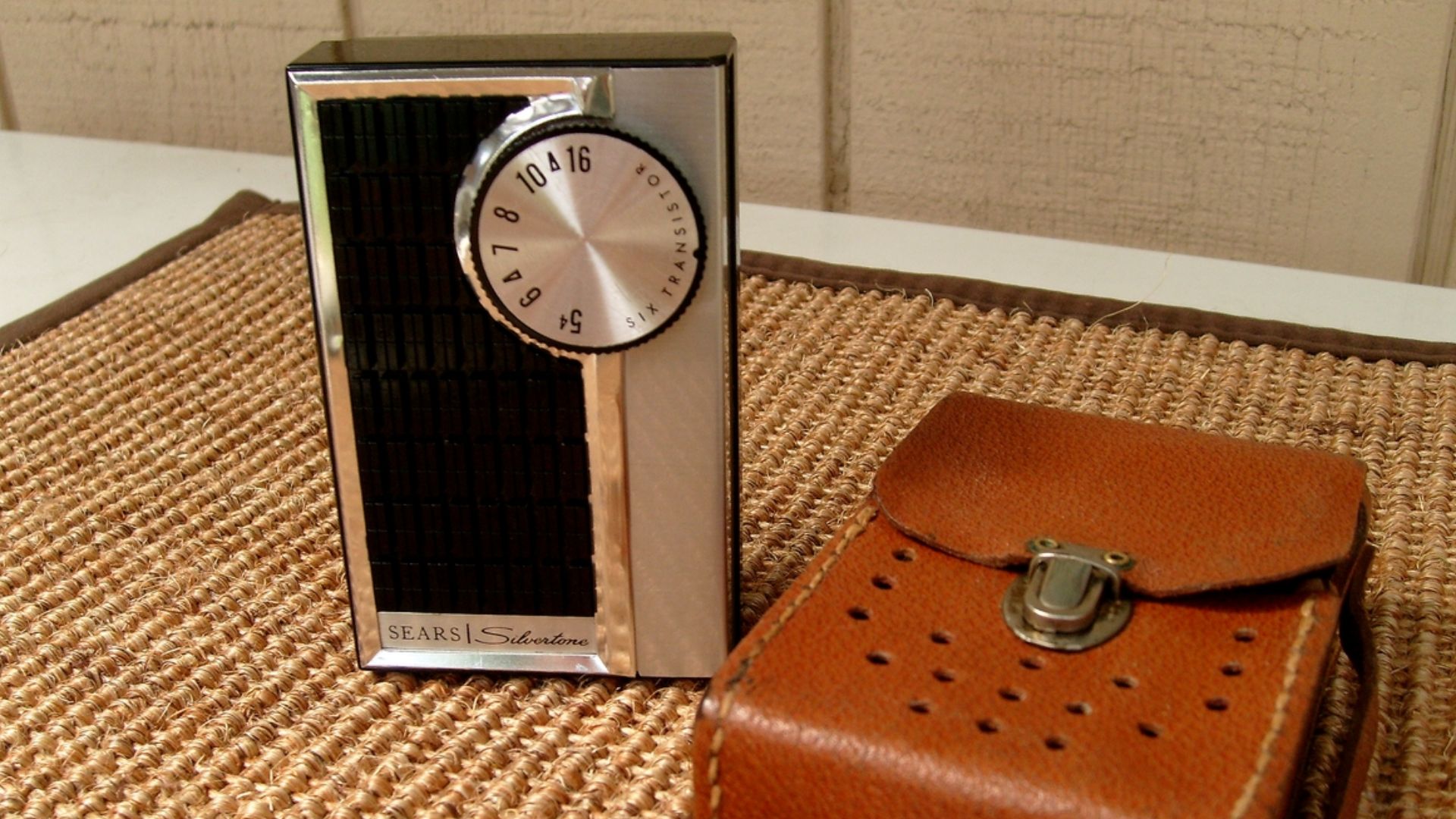 Radio works very well. The only problem is that it takes an obsolete cylindrical 9 volt battery. I have had no luck locating one. I use a rectangular 9 volt battery and alligator clips to power it up but I have to leave the back off when I do.