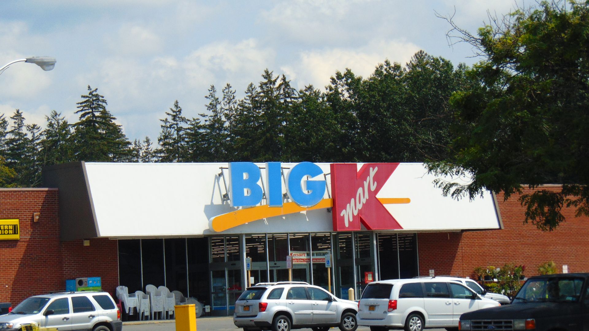 This is the Big Kmart located in Greenwich, NY. It's one of the smaller stores in the company.
(Taken from my flickr)