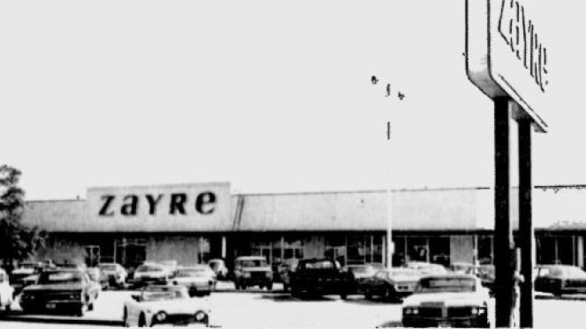 Zayre in Boardman, Ohio. Located in the Boardman Plaza. Opened October, 1972