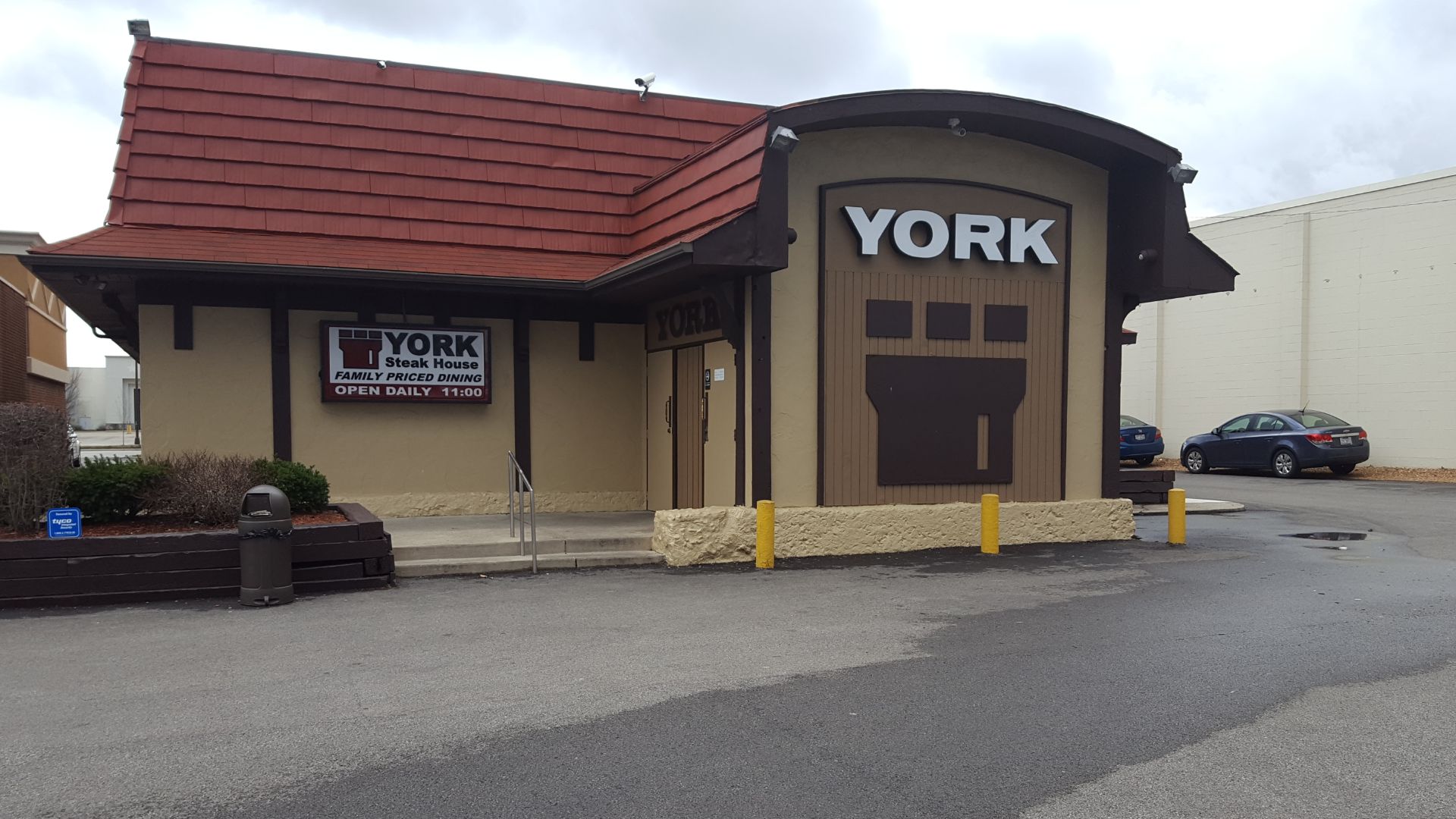 York Steakhouse in Columbus, OH 2
