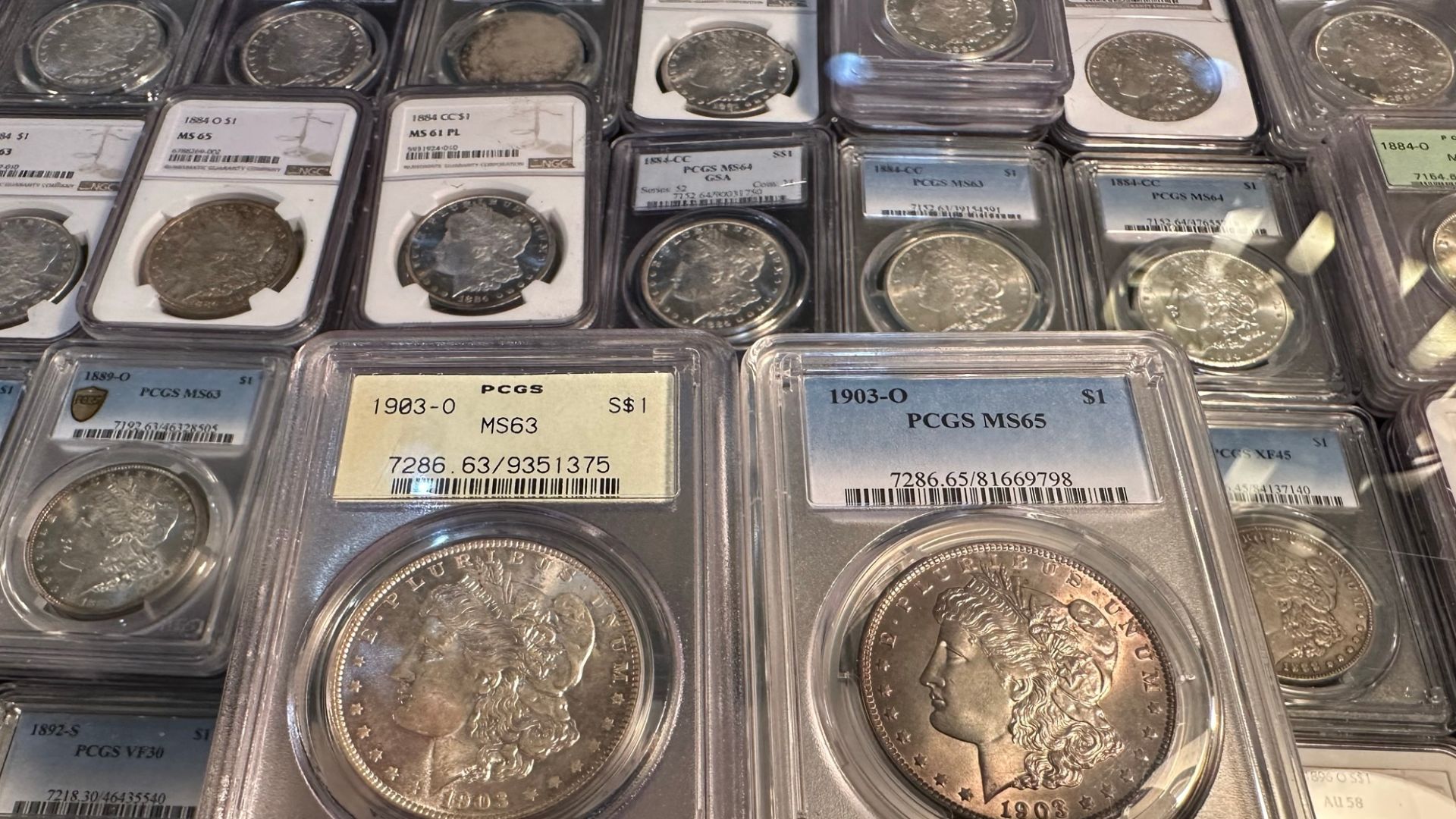 Coin slabs