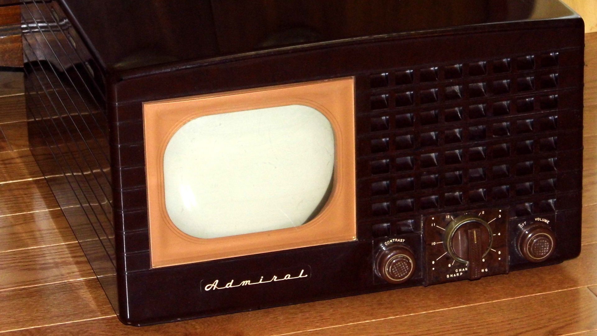 Auction Item 292 - Cledis Estes Auctions II of Medina Ohio