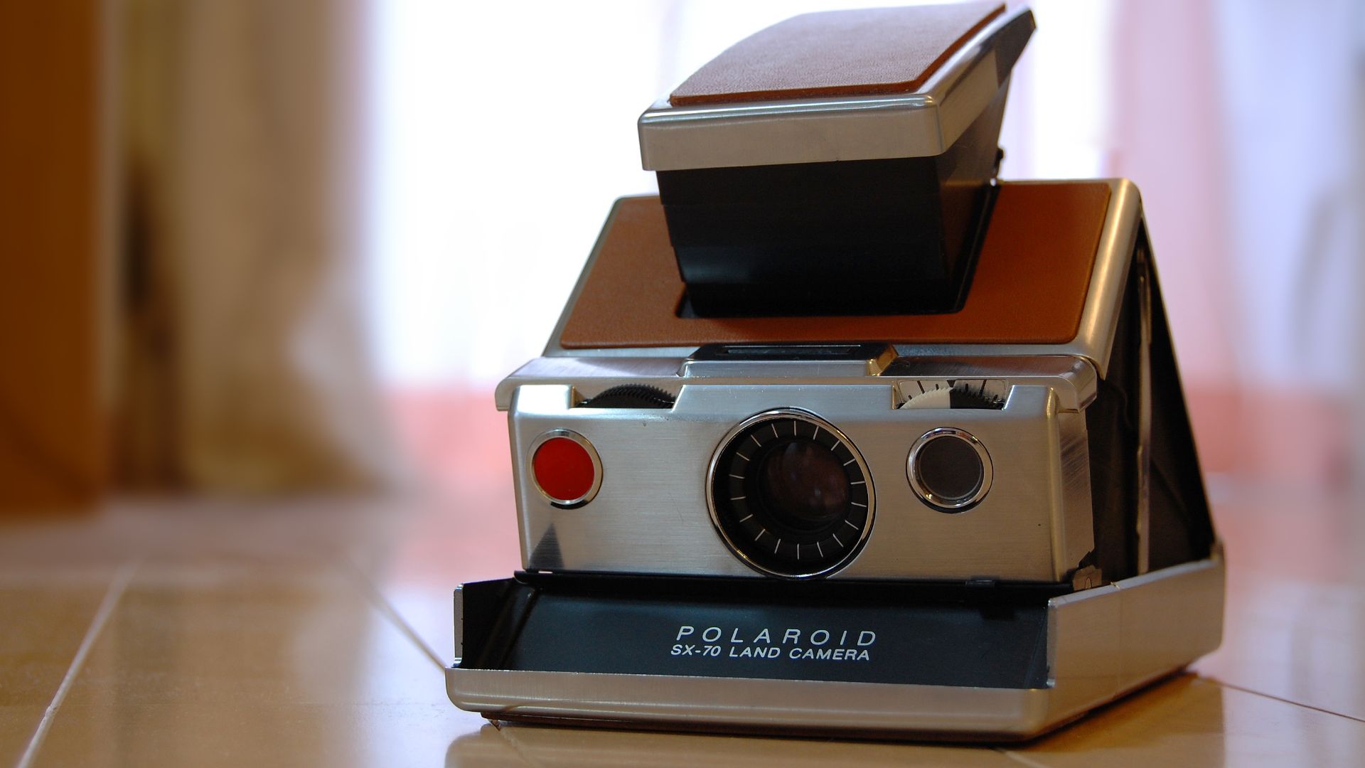 Polaroid SX-70 Land Camera