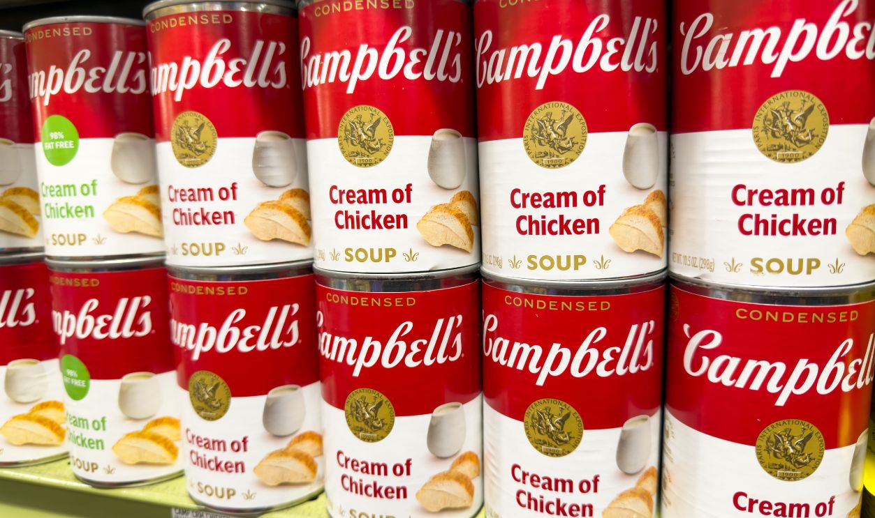 Los Angeles, CA - January 9, 2026: Campbells Cream Of Chicken Condensed Soup Cans On Grocery Store Shelf.