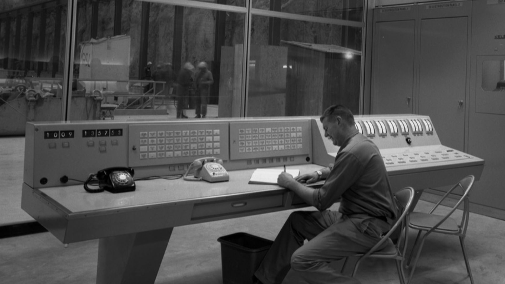 Boundary Dam control room, 1967. Boundary Dam is dam on the Pend Oreille River, Washington state, U.S.