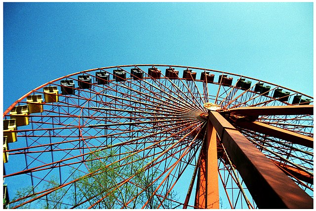 Old ferris wheel