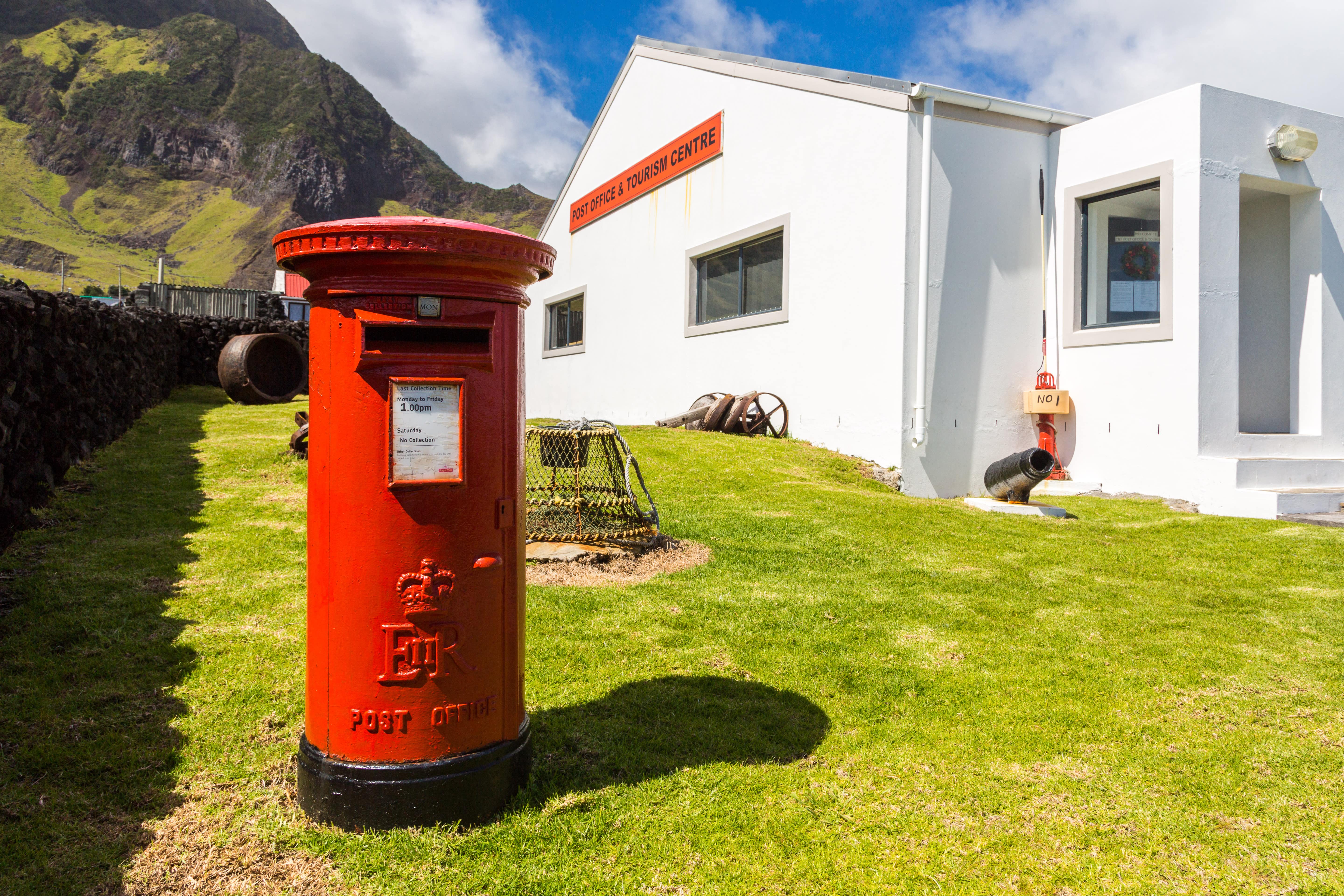 Tristan Da Cunha Building