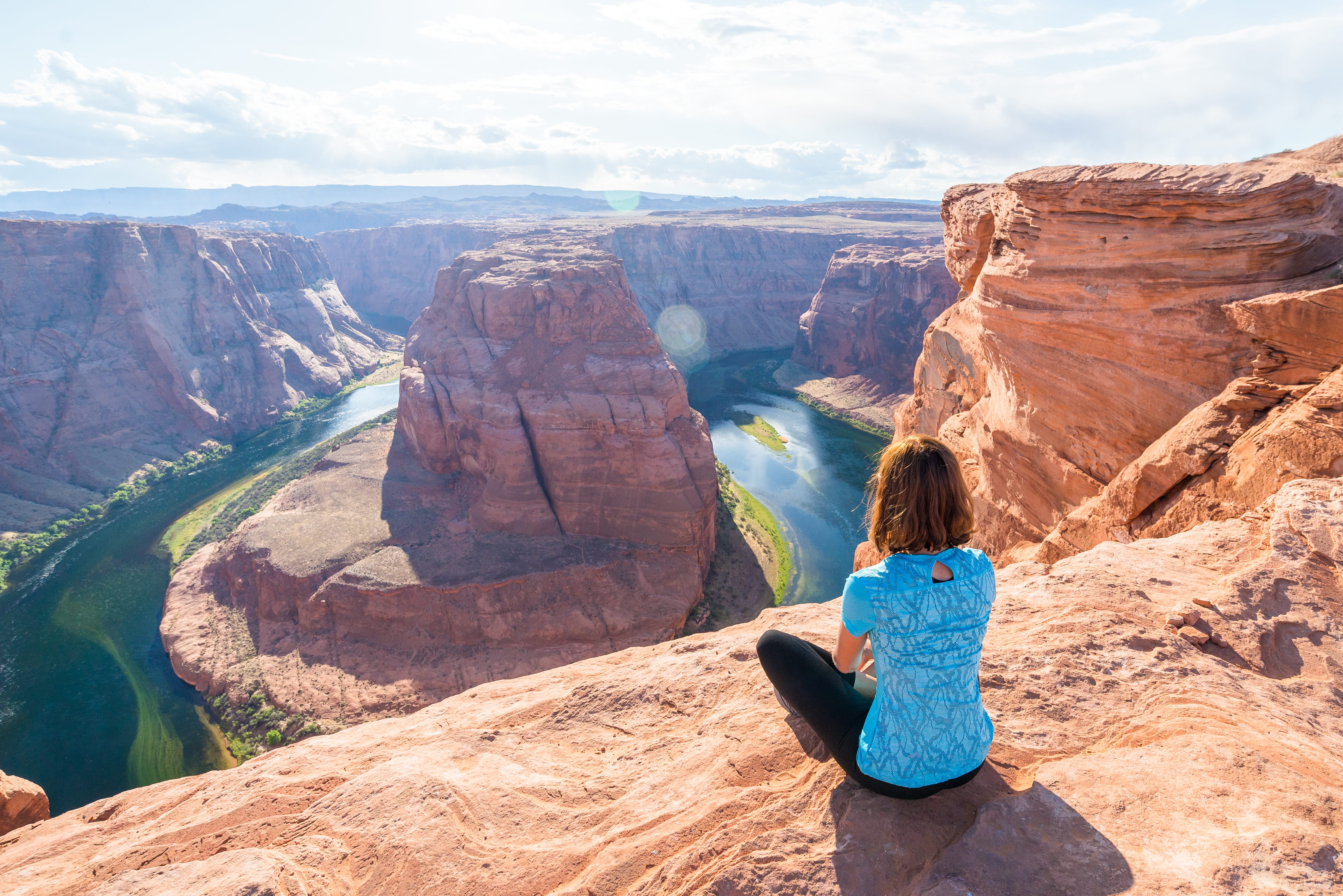 Woman at the Grand Canyon, Usa