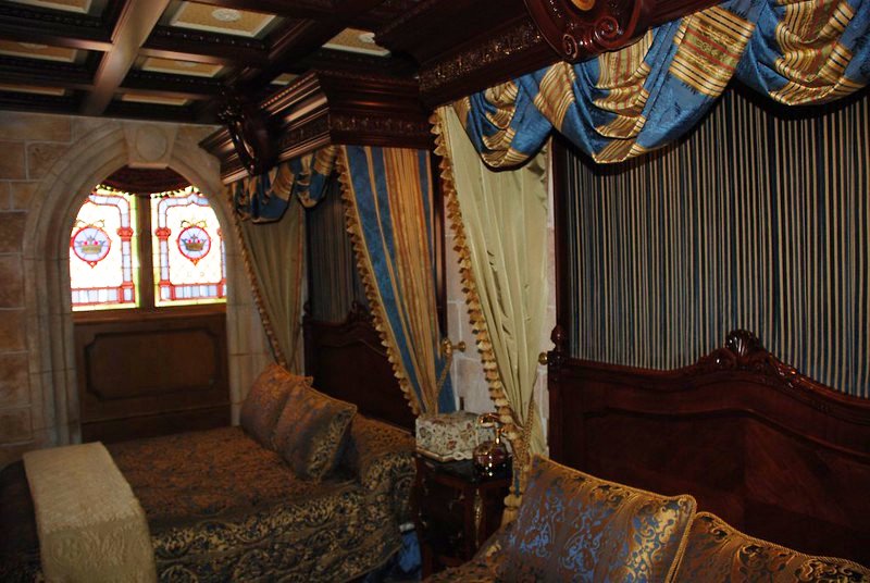 Two beds in Cinderella Suite