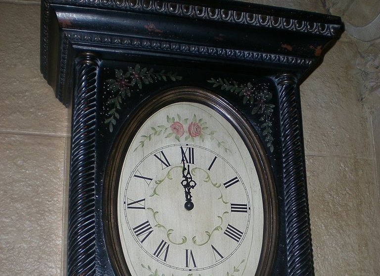 Grandfather clock in Cinderella Suite