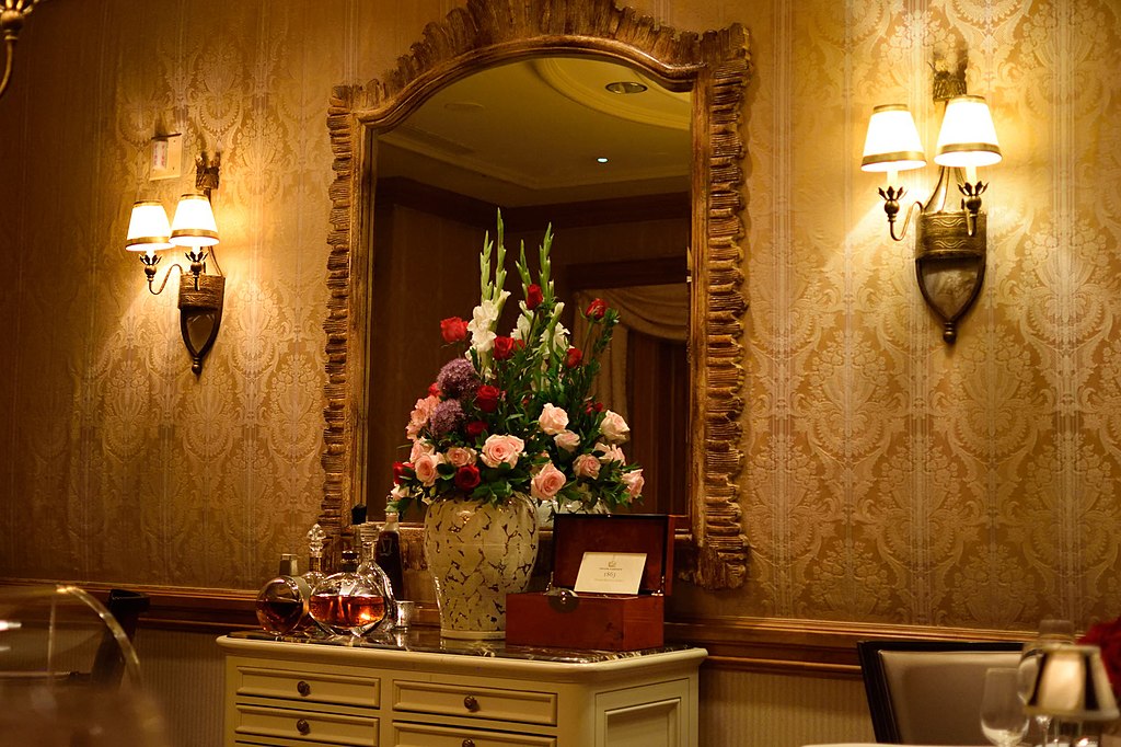 Victoria & Albert's Restaurant