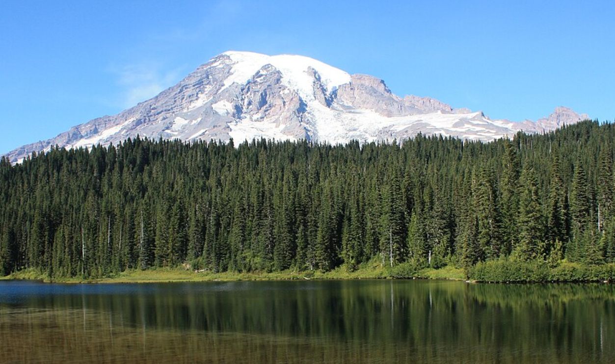 Mt Rainier-Reflection Lake