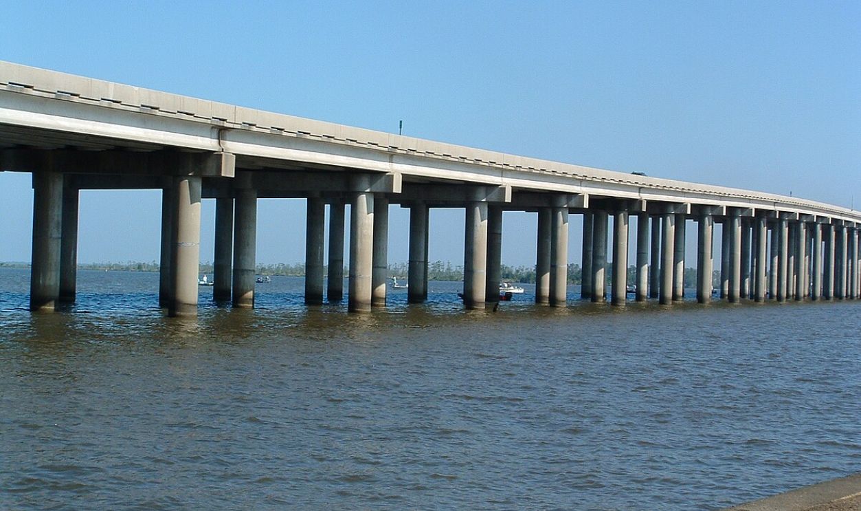  The Manchac Swamp Bridge in Louisiana