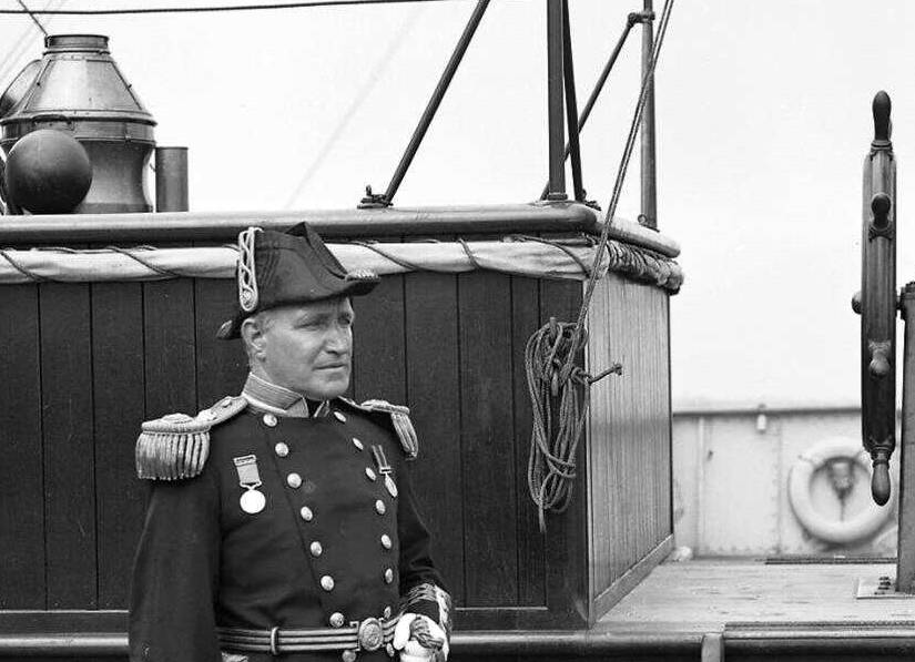 A full-length portrait of Captain William Thomas Turner