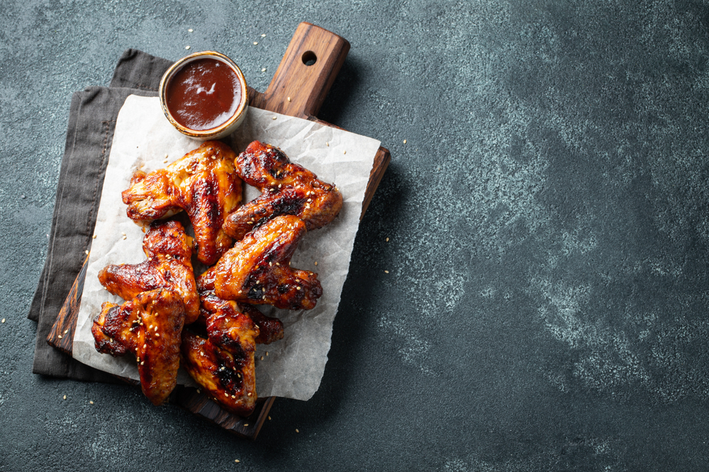 Roasted chicken wings in barbecue sauce