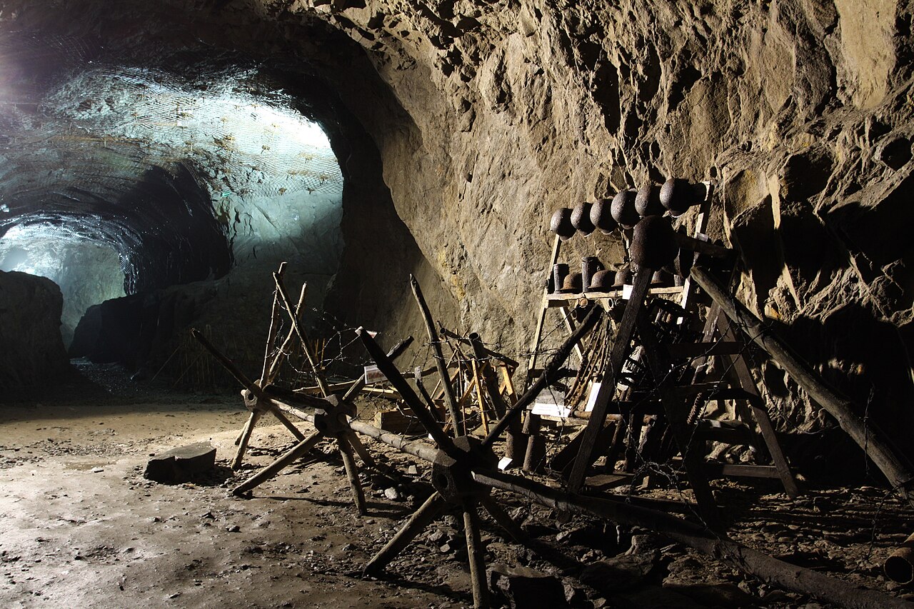 Underground town build by Nazis - Complex Osówka