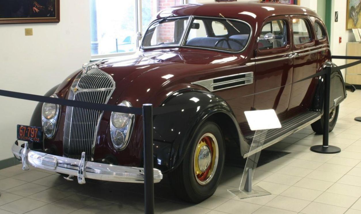 Chrysler Airflow