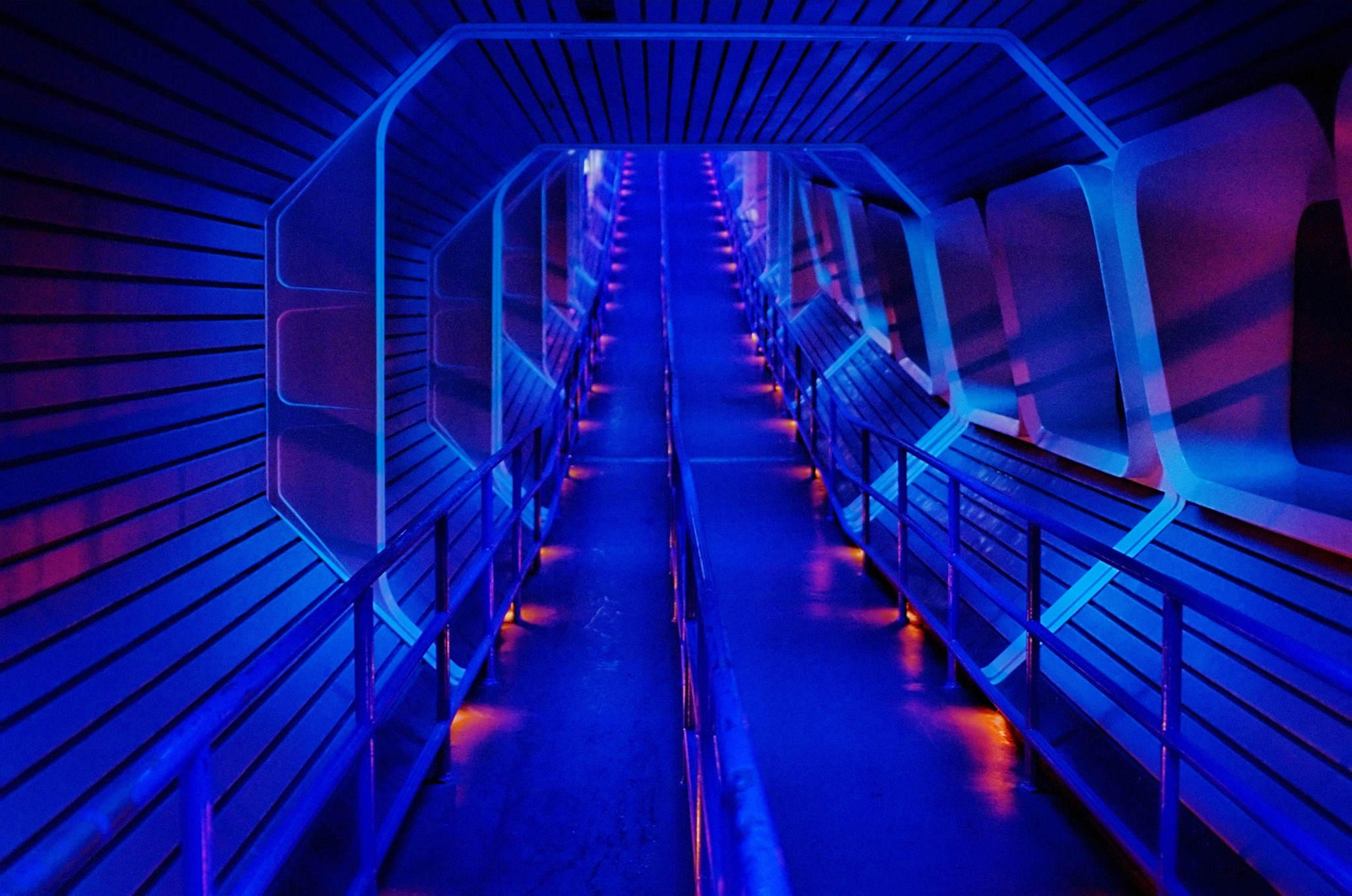 Space Mountain Star Tunnel