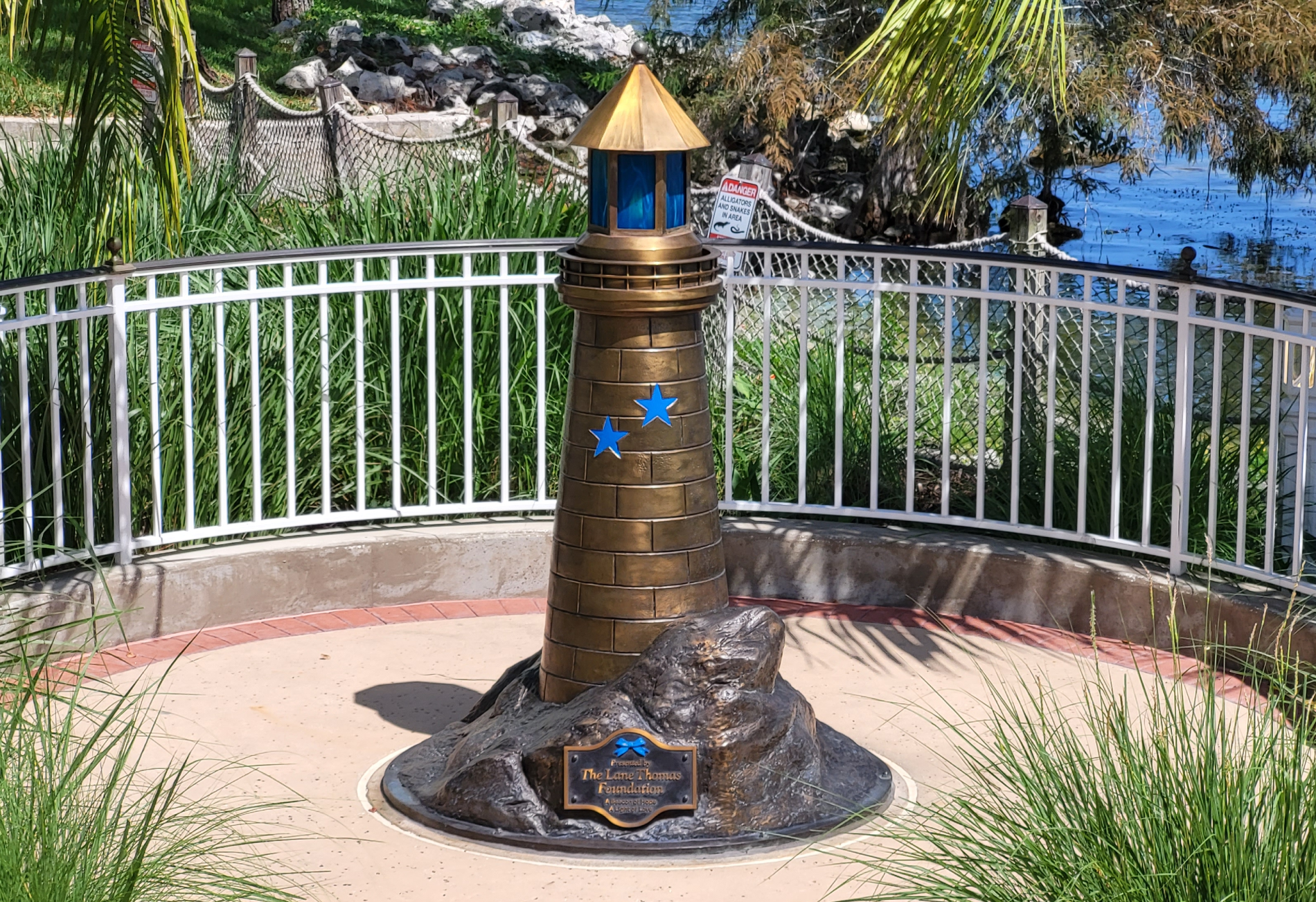 Lane Thomas Foundation Lighthouse Sculpture